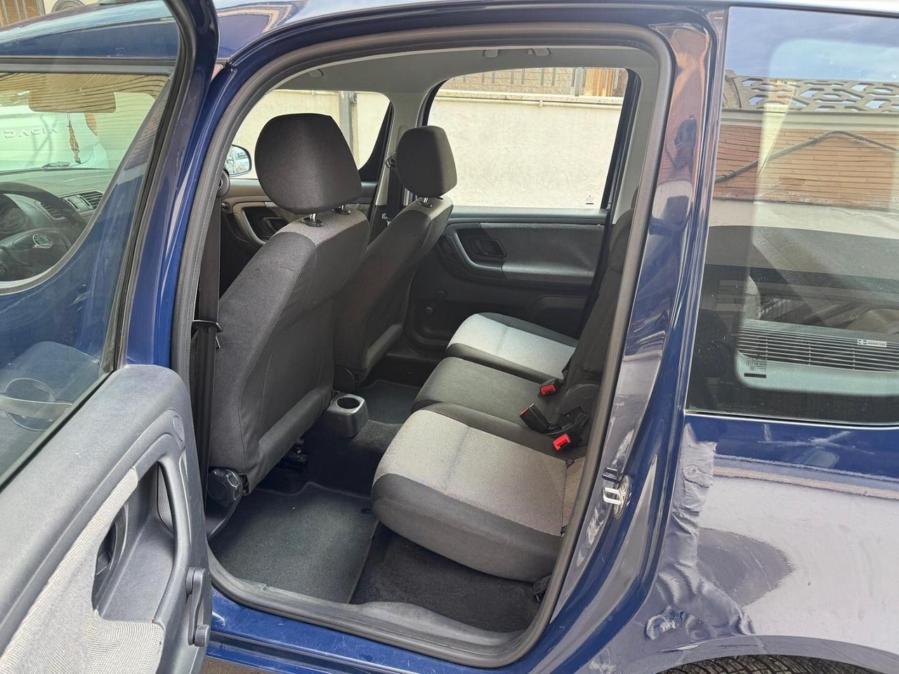 SKODA Roomster 1.2 TDI CR 75CV Easy