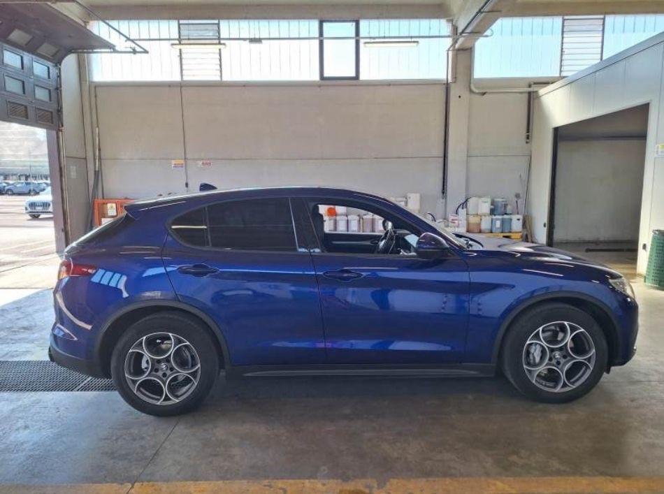 Alfa Romeo Stelvio 2.2 Turbodiesel 190 CV AT8 Q4 Sprint