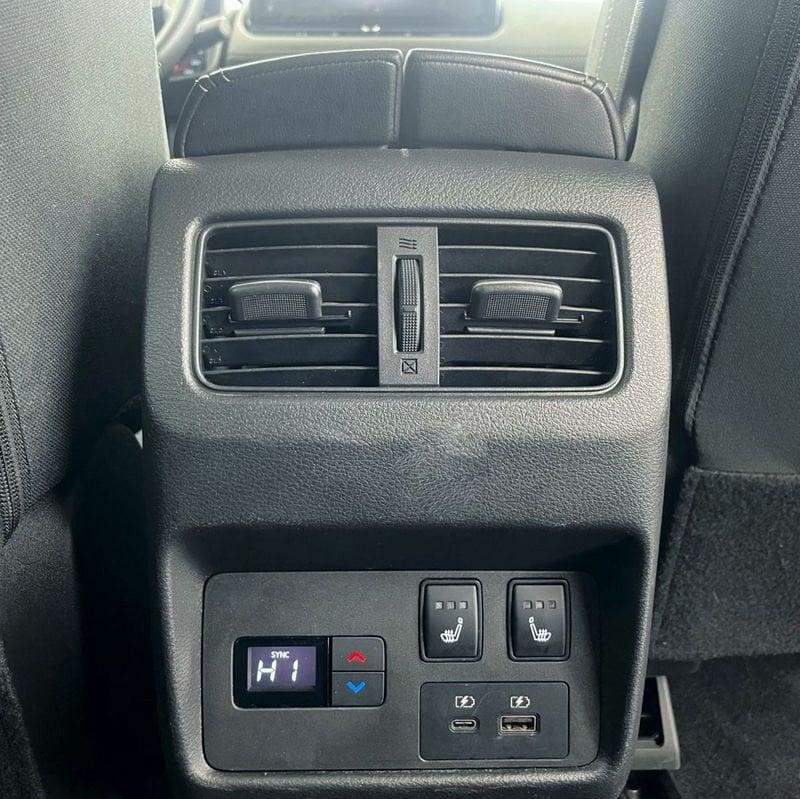 Nissan X-Trail e-Power e-4orce 4WD 7 posti N-Connecta