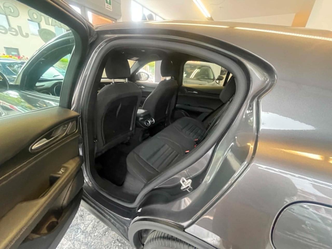 Alfa Romeo Stelvio 2.2 Turbodiesel 210 CV AT8 Q4 Super