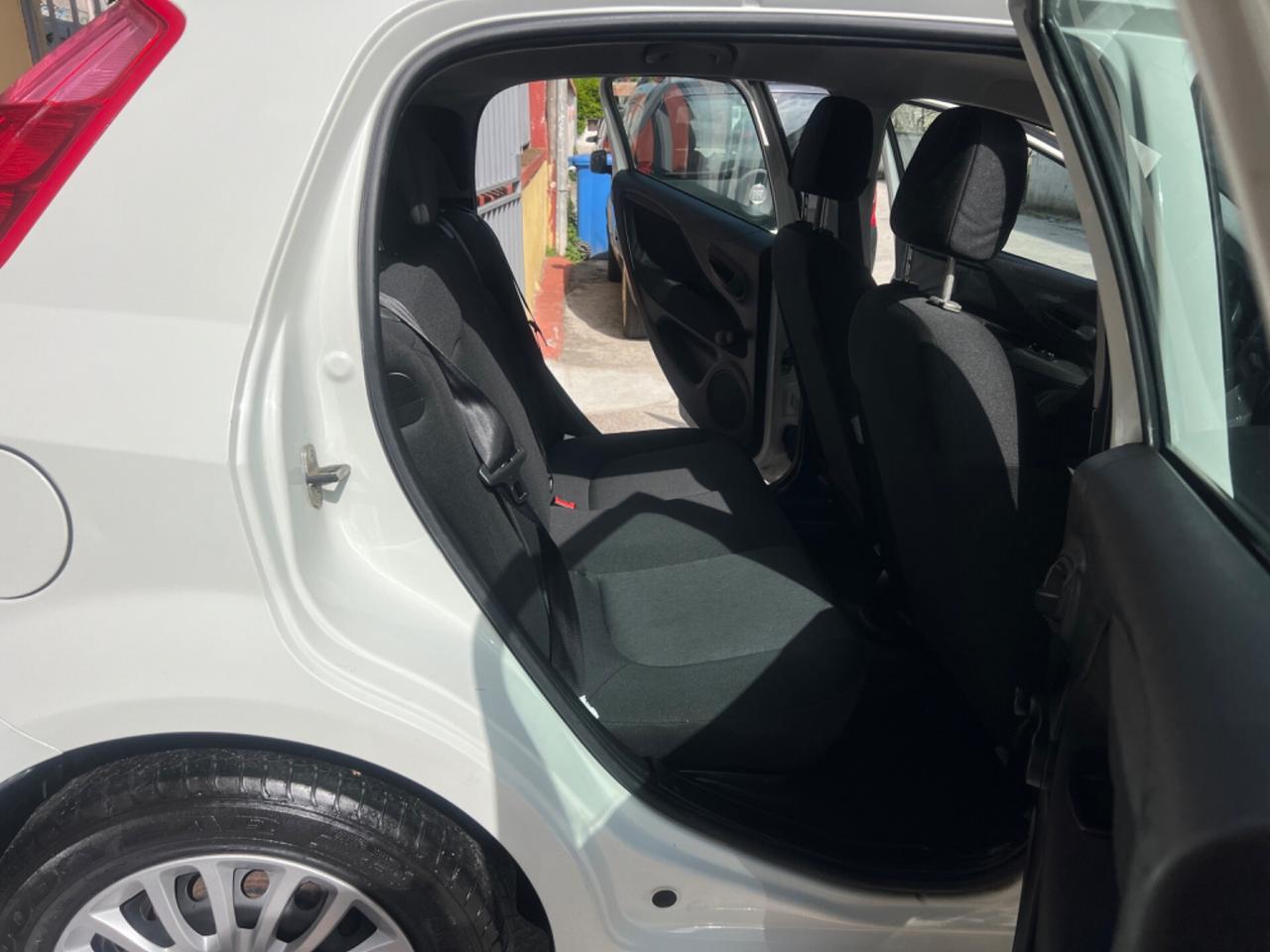 Fiat Punto 1.4 8V 5 porte Easypower Street
