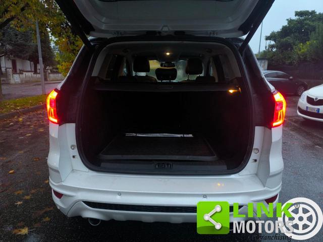 FORD Kuga 2.0 TDCI 180 CV S&S 4WD Powershift Vignale