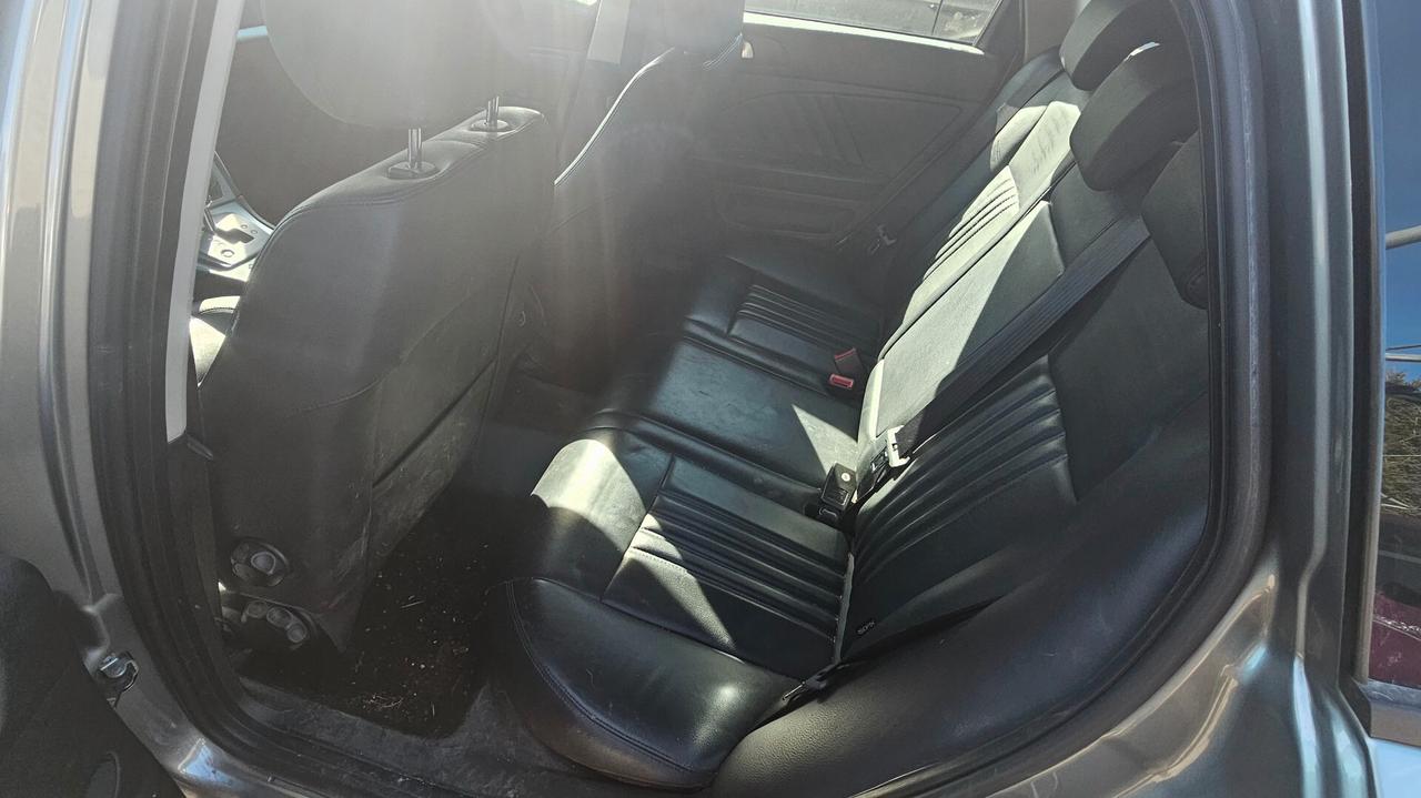 Alfa Romeo 159 2.4 JTDm 200 CV Sportwagon Distinctive Q-Tronic