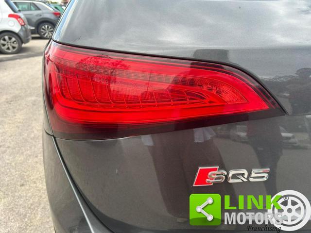 AUDI Q5 3.0 V6 quattro tiptronic business