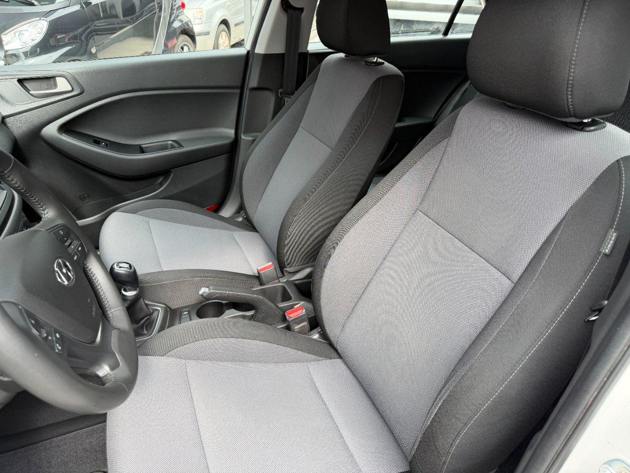 Hyundai i20 5 Porte i20 5p 1.2 mpi Connectline 75cv CAR PLAY+RETROCAMERA