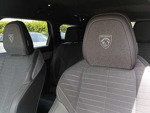 Peugeot 5008 Hybrid 145 e-DCS6 GT