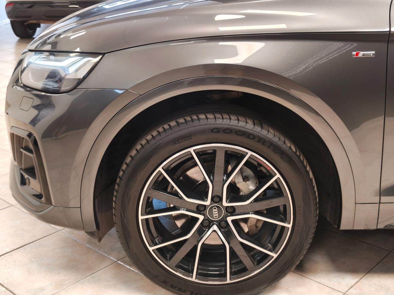 Audi Q5 SPB 40 TDI quattro S tronic line plus