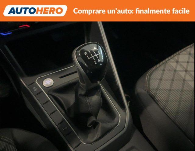 VOLKSWAGEN Polo 1.0 TSI R-Line