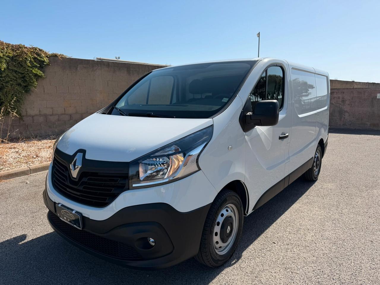 Renault Trafic 1.6 dCi 120CV Iva Esposta
