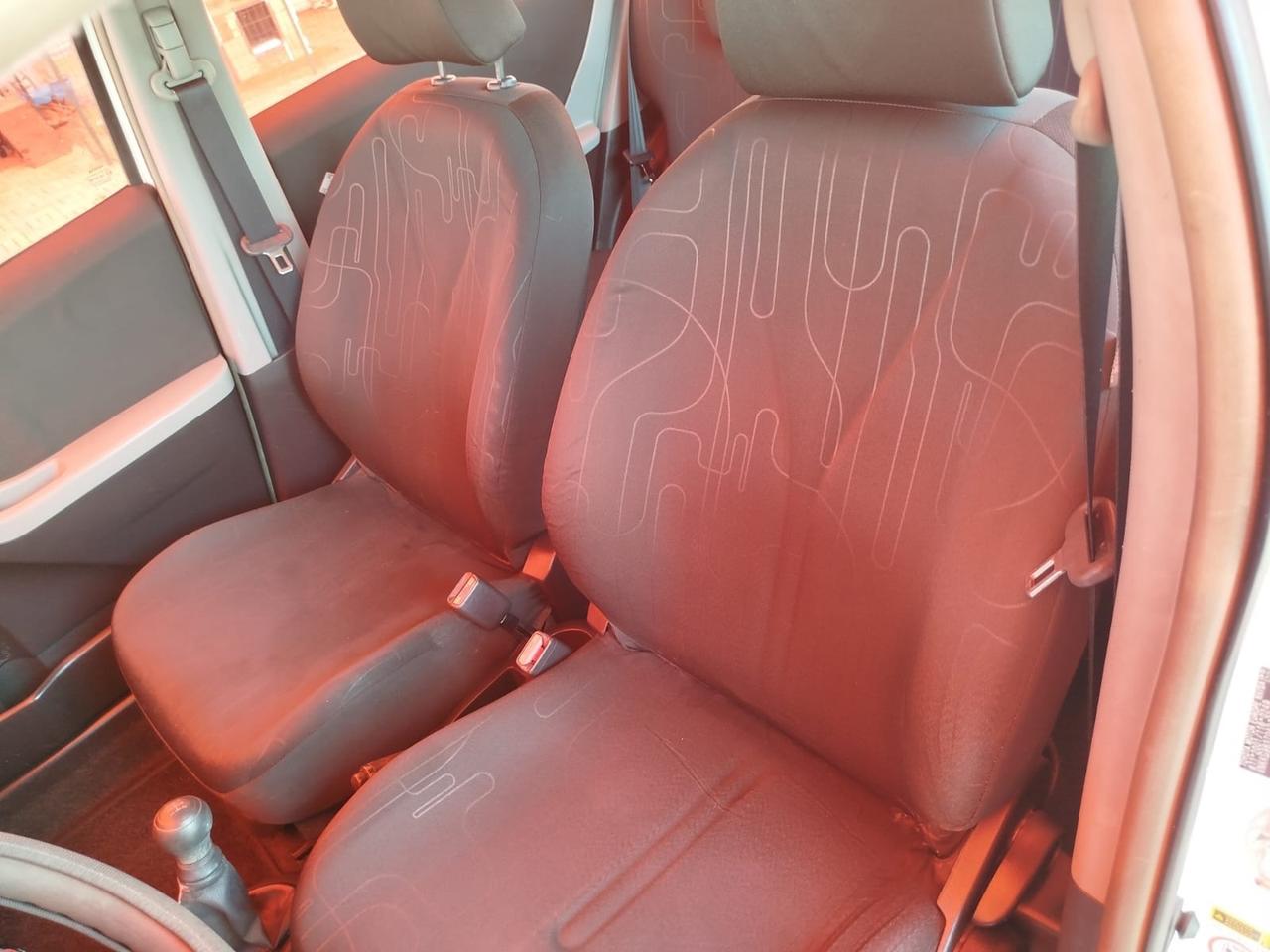 Toyota Yaris 1.0 5 porte Now GPL
