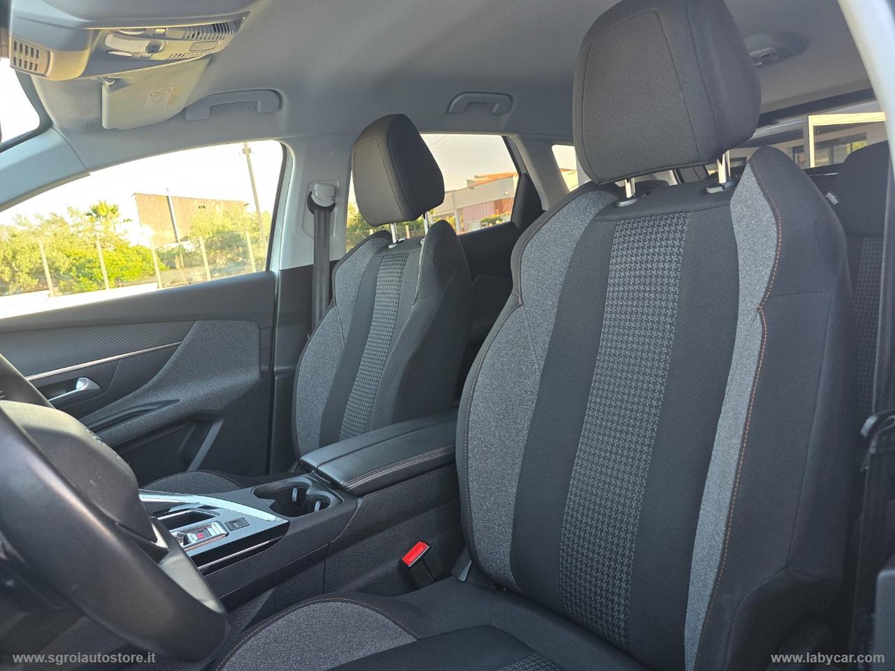 PEUGEOT 3008 BlueHDi 130 S&S EAT8 Business