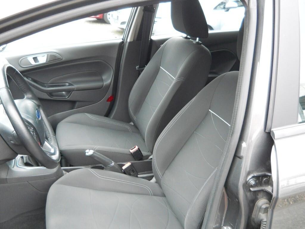 Ford Fiesta 1.0 80CV 5 porte Titanium