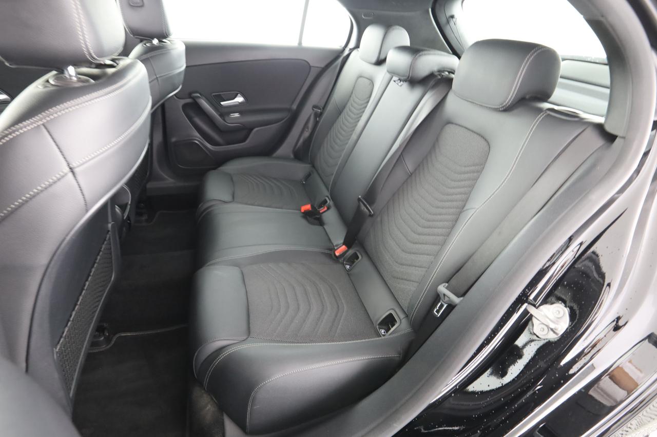 MERCEDES Classe A (W177) A 180 d Automatic Business Extra