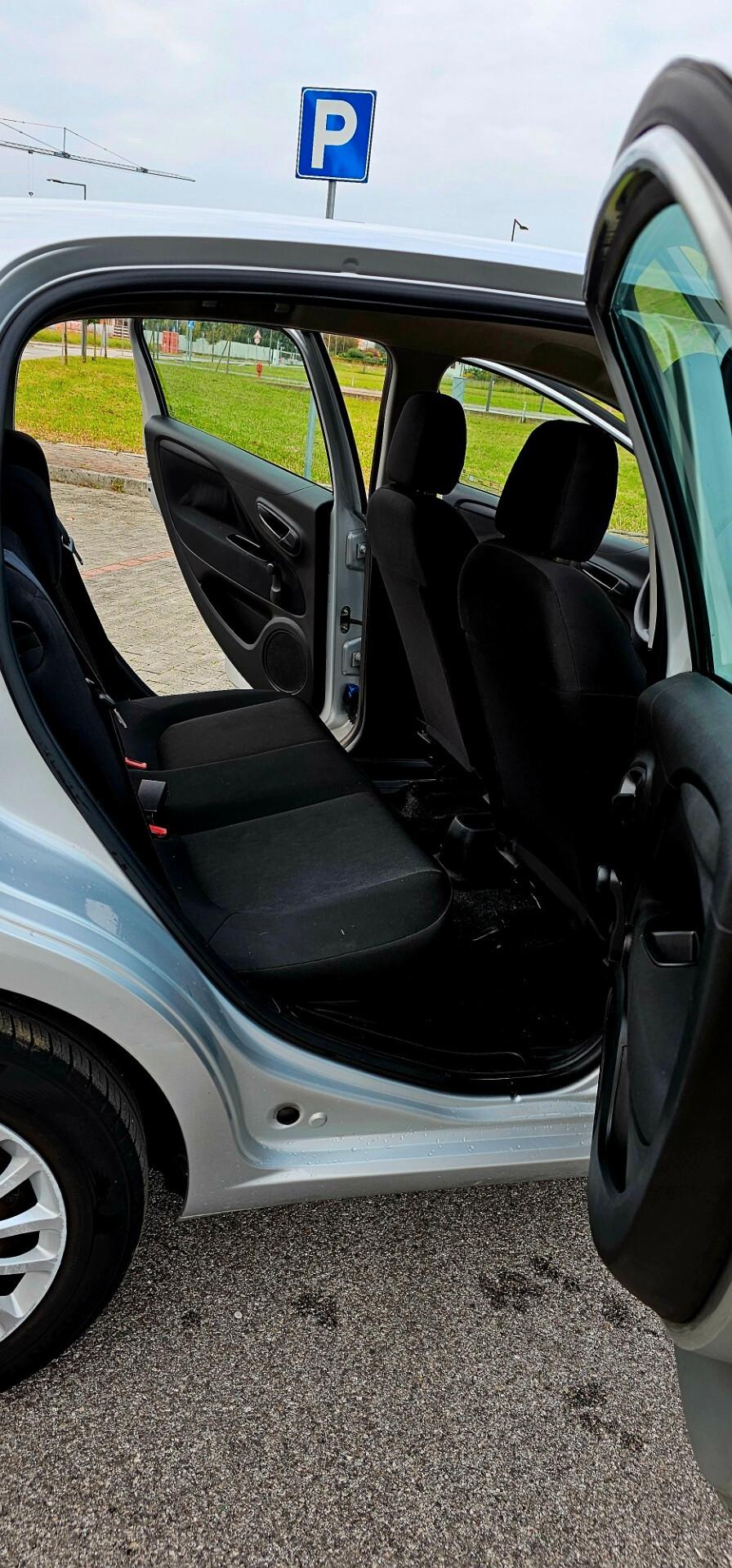 Fiat Punto 1.2 8V 5 porte Lounge
