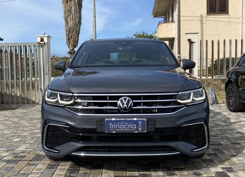 Volkswagen Tiguan R-LINE 2.0 TDI SCR 110 KW (150 CV) DSG