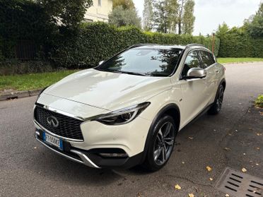 Infiniti QX30 2.0 turbo DCT AWD Luxe Tech