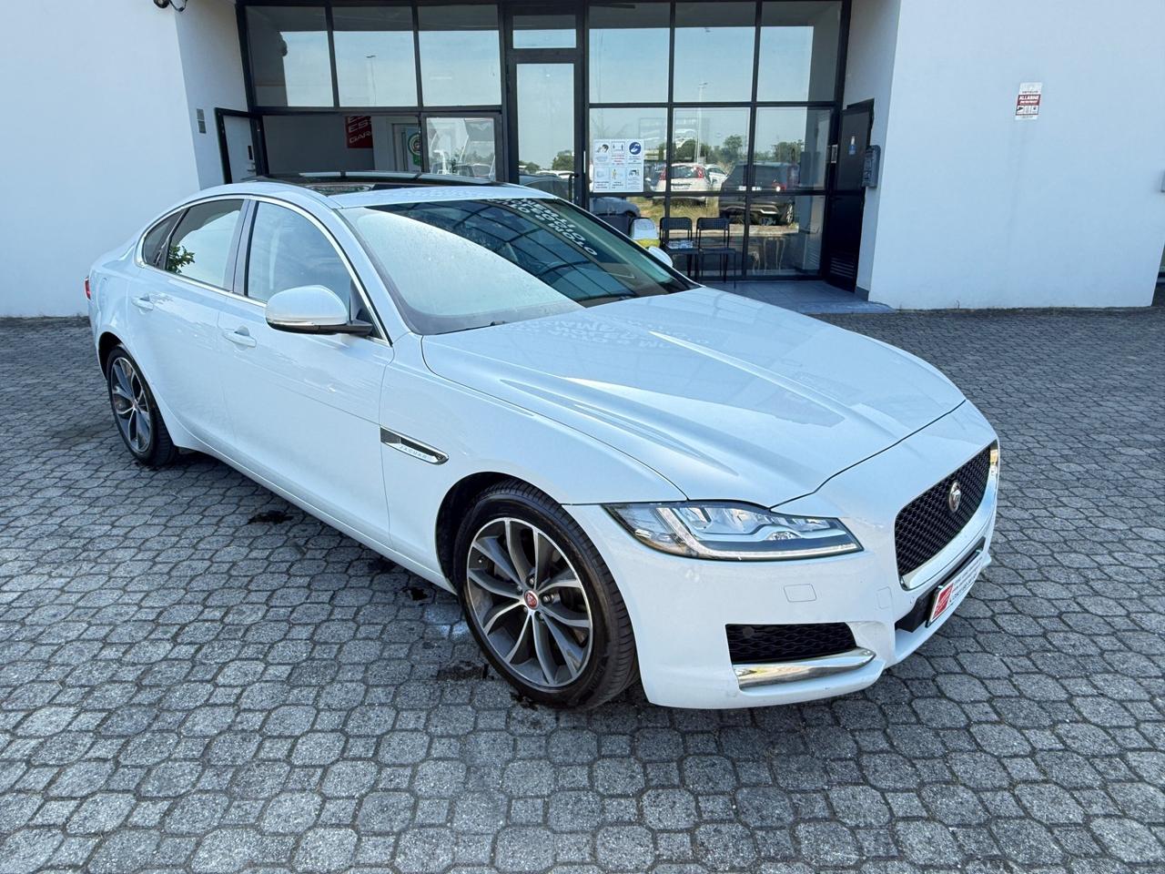 Jaguar XF 3.0 D V6 300 CV aut.|TETTO|PELLE