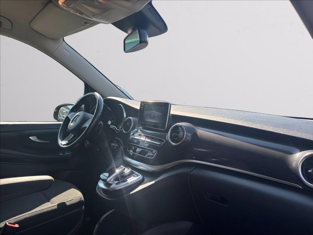 MERCEDES V 220 d Rise L auto del 2019