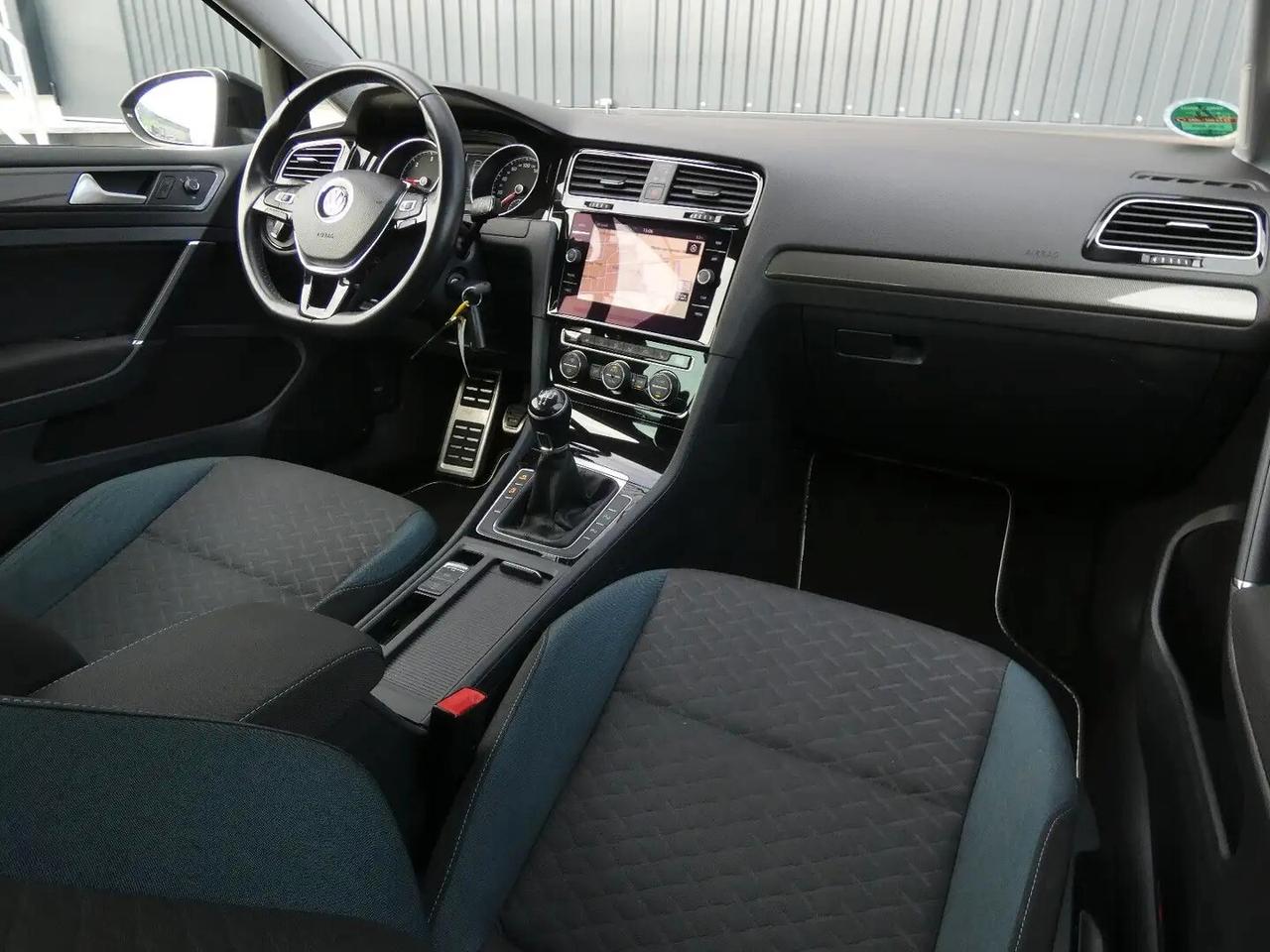 Volkswagen Golf 1.6 TDI