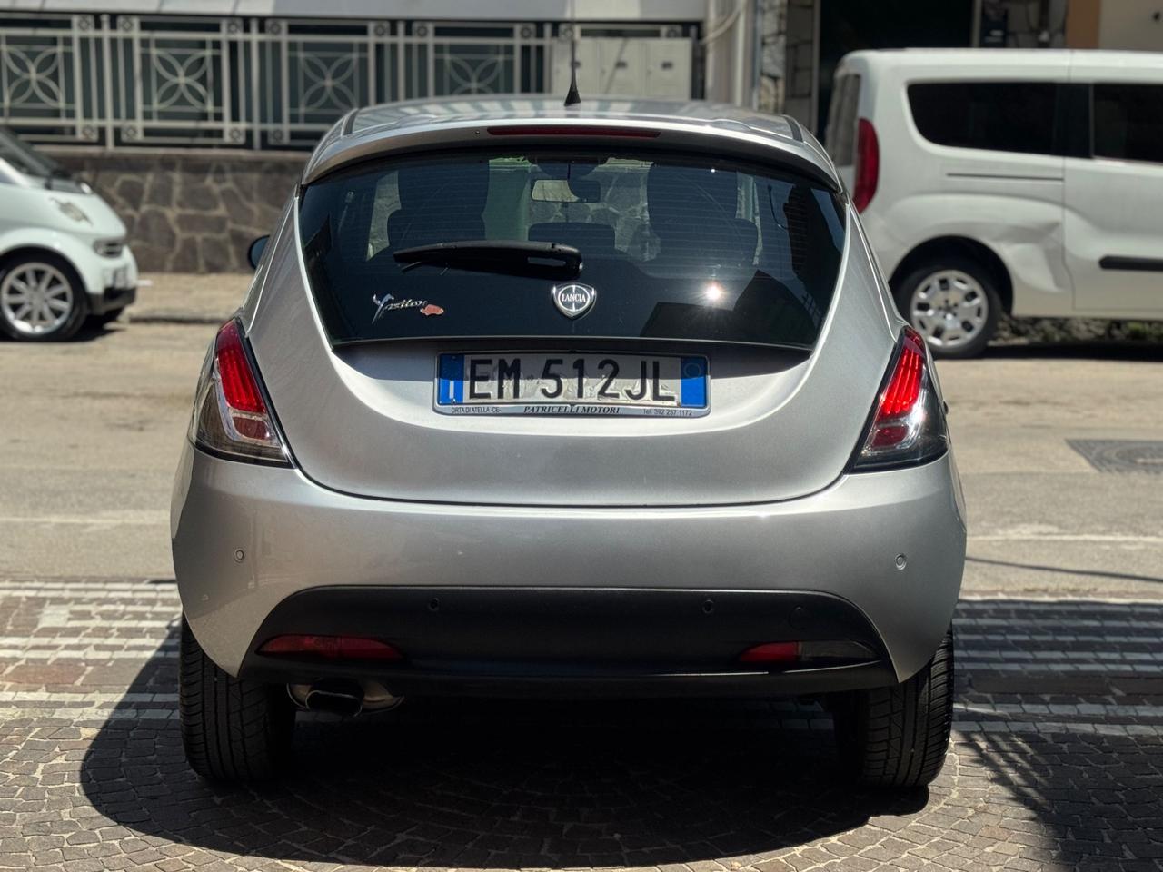 Lancia Ypsilon 1.2 69 CV 5 porte GPL Ecochic Gold