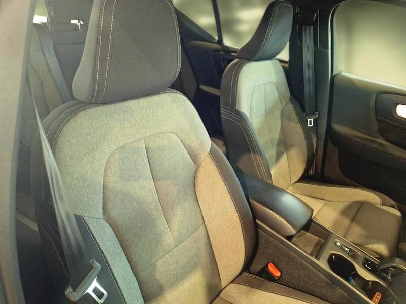 VOLVO XC40 T5 RECHARGE PLUG-IN AUTO CORE SUV