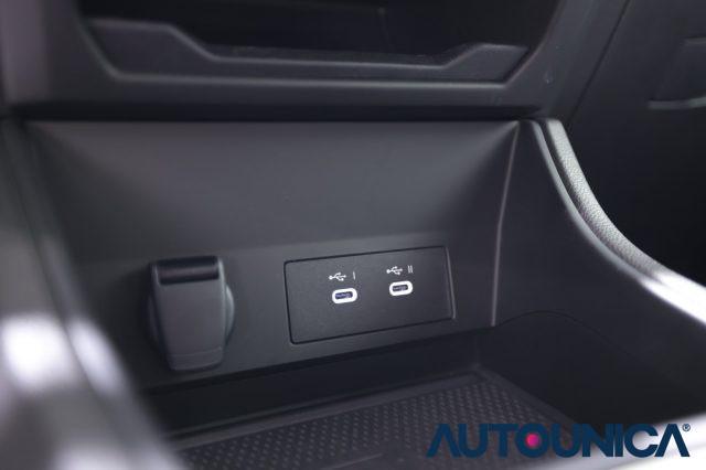 RENAULT Captur ECO-G 100 CV TECHNO FULL LED NEOPATENTATI