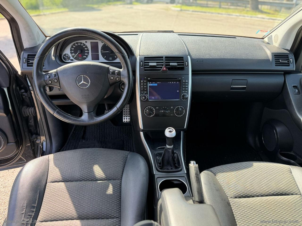 MERCEDES-BENZ A 180 CDI Coupé Special Edition