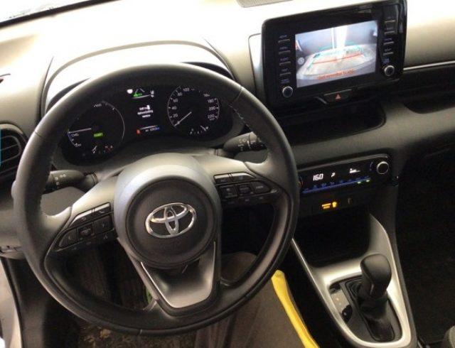 TOYOTA Yaris 1.5 Hybrid Active #telecamera #carplay #climauto