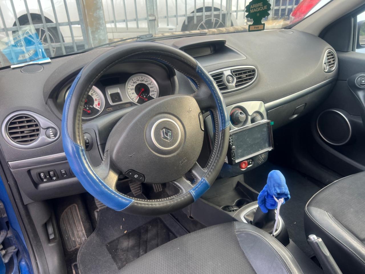 Renault Clio 1.2 16V TCE 100CV 5 porte Le Iene