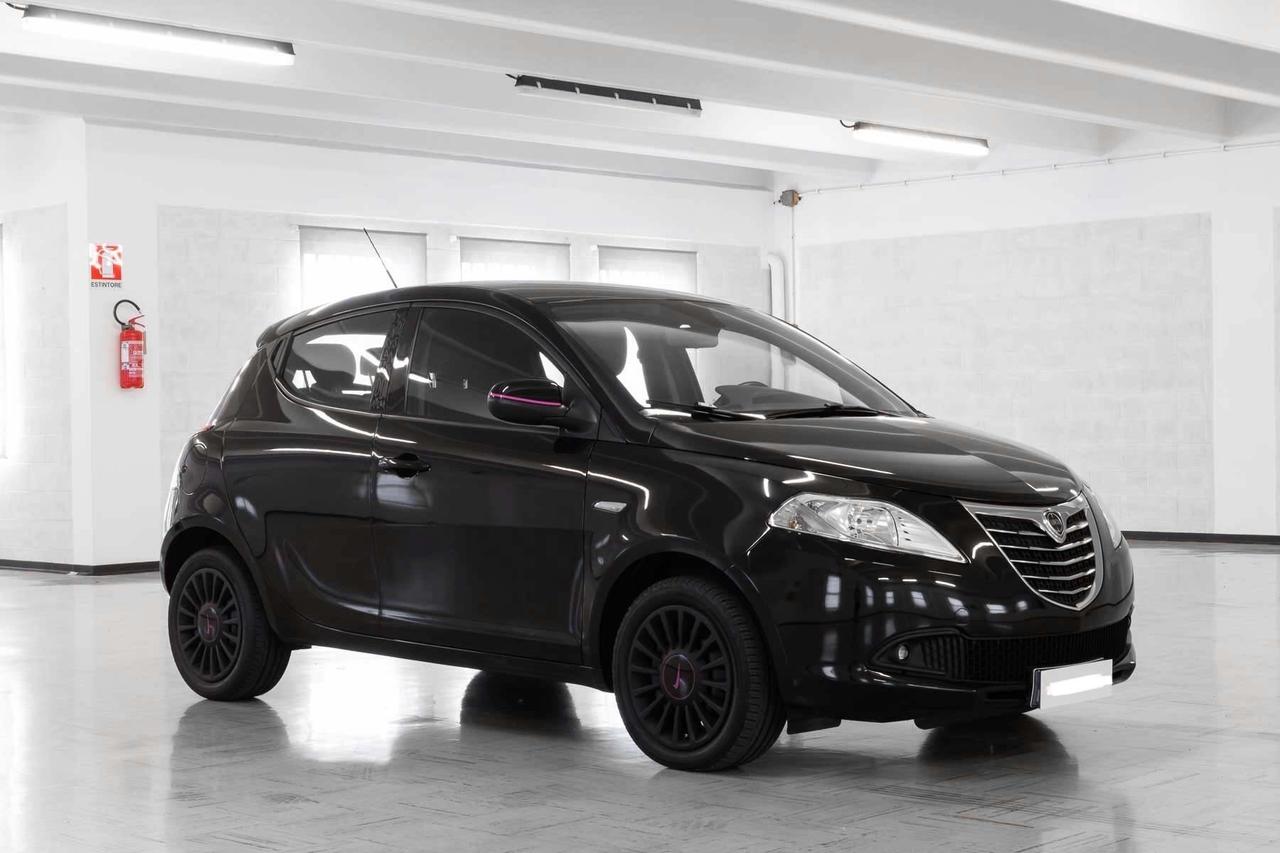 Lancia Ypsilon 1.2 69 CV 5 porte GPL Ecochic Platinum