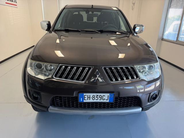 MITSUBISHI L200 2.5 DI-D/136CV Double Cab Invite