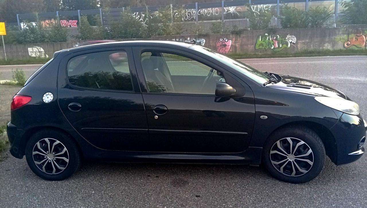 Peugeot 206 Plus GPL 1.1-60 CV 5p.