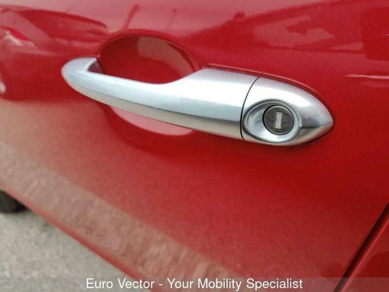 Lancia Ypsilon 1.0 FireFly 5 porte S&S Hybryd Gold