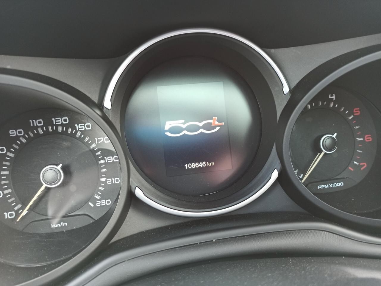 Fiat 500L 1.6 Multijet 120 CV Cross Tetto Panoramico