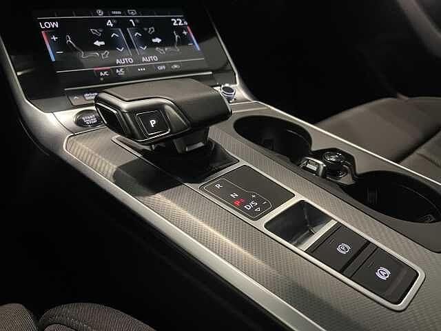 Audi A6 Avant 40 2.0 TDI quattro ultra S tronic