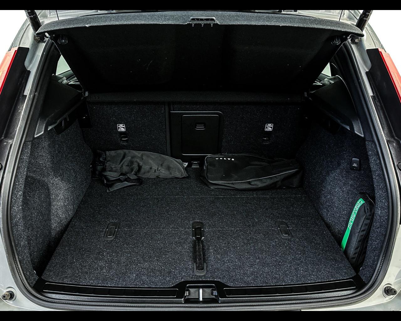 VOLVO XC40 (2017-->) - XC40 B3 automatico Core