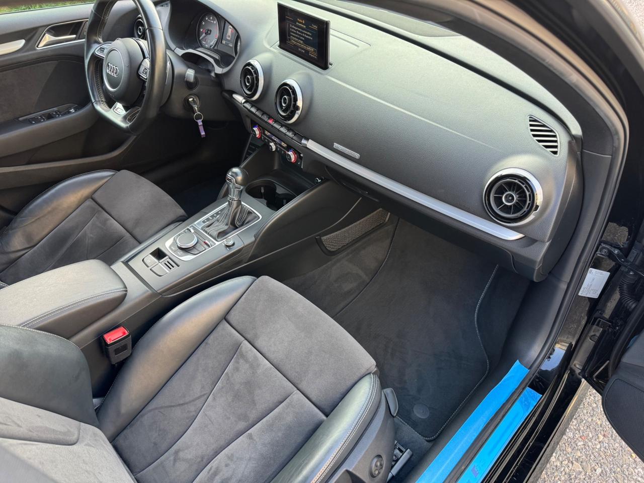 Audi S3 spb Stronic quattro leggere la descrizione