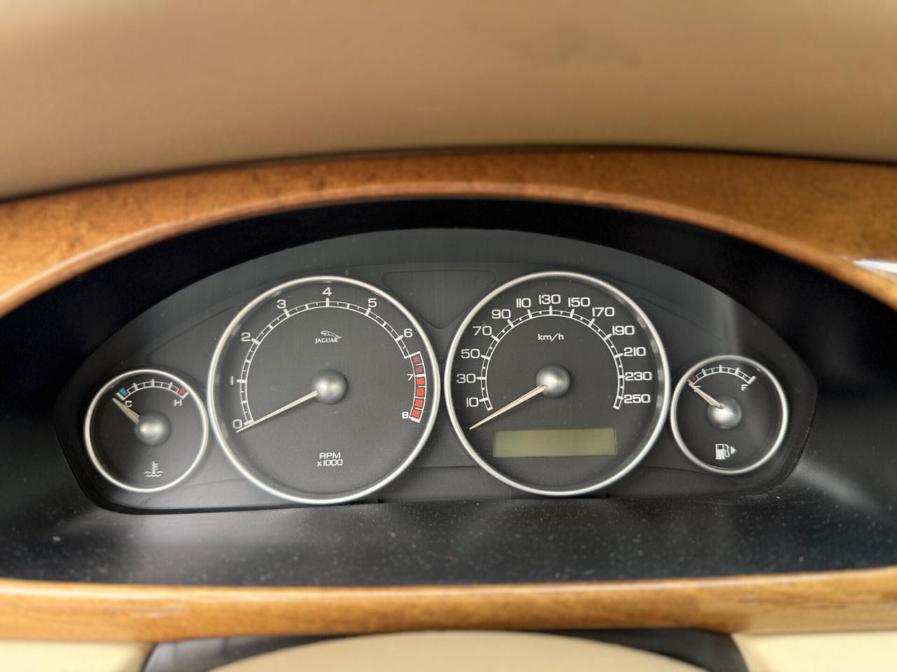 Jaguar X-Type 2 litri V6 24V BENZINA Executive