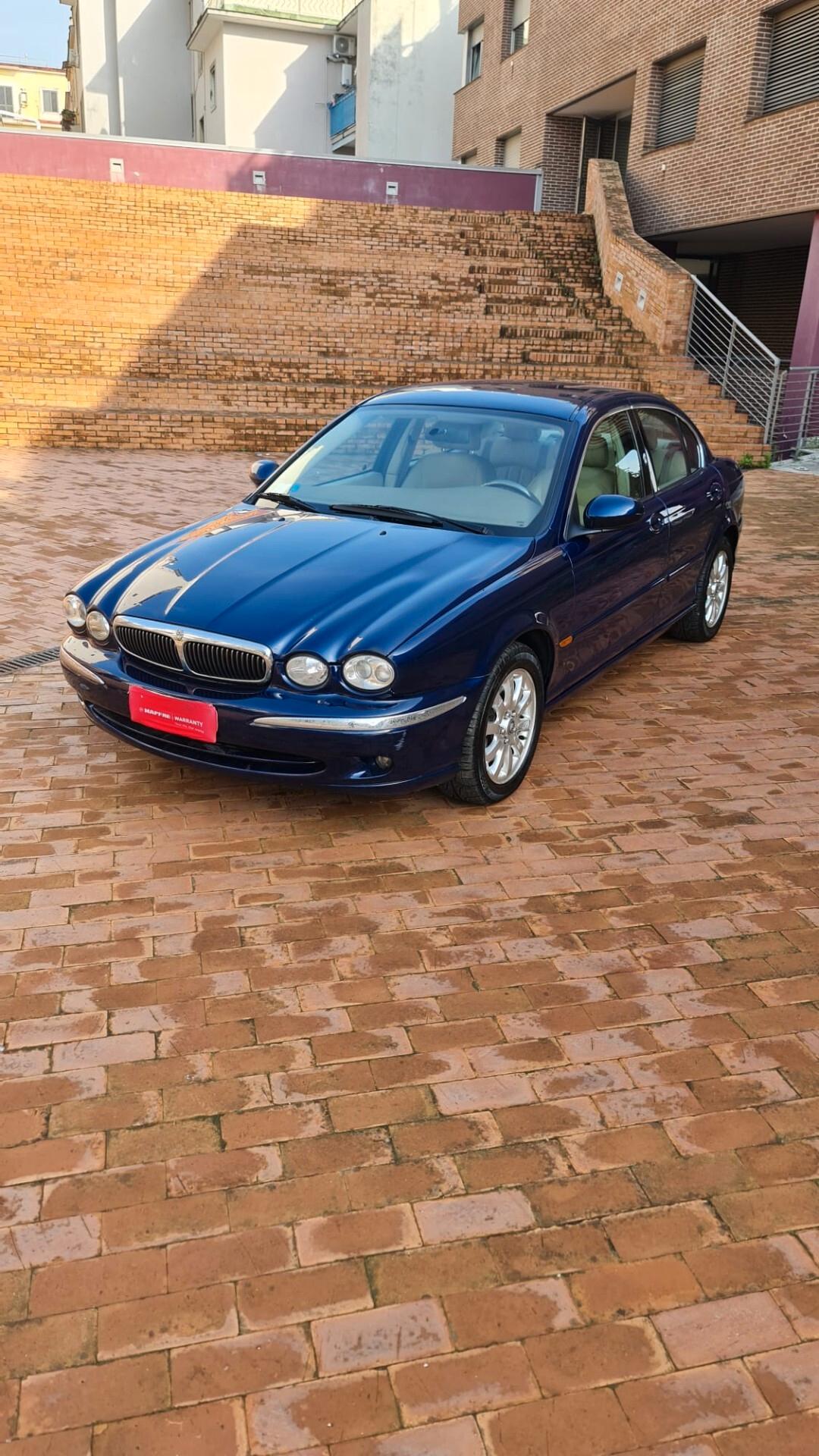 Jaguar X-Type 2.5 V6 24V cat Executive