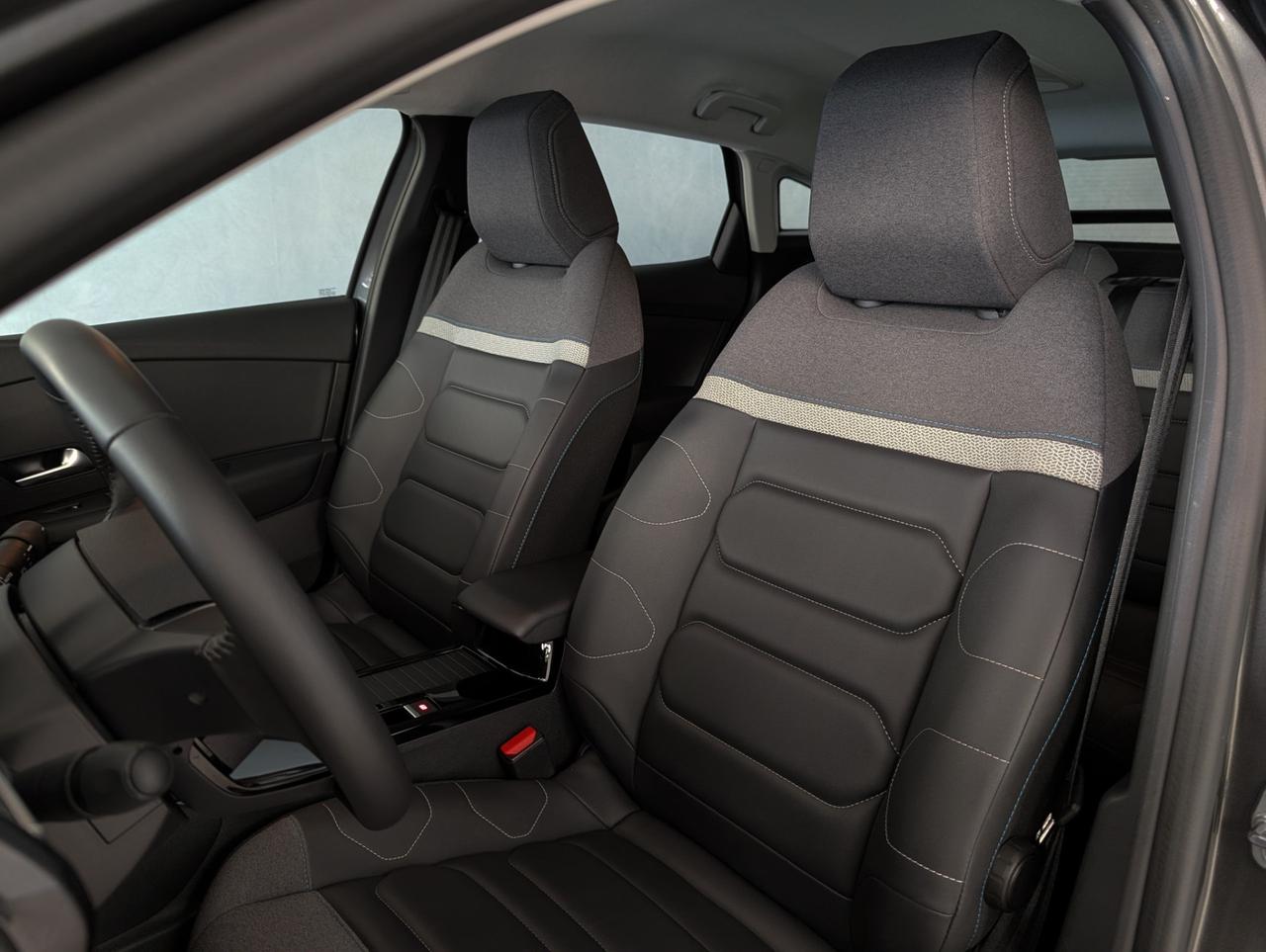 Citroen 1.2 puretech 130cv Plus