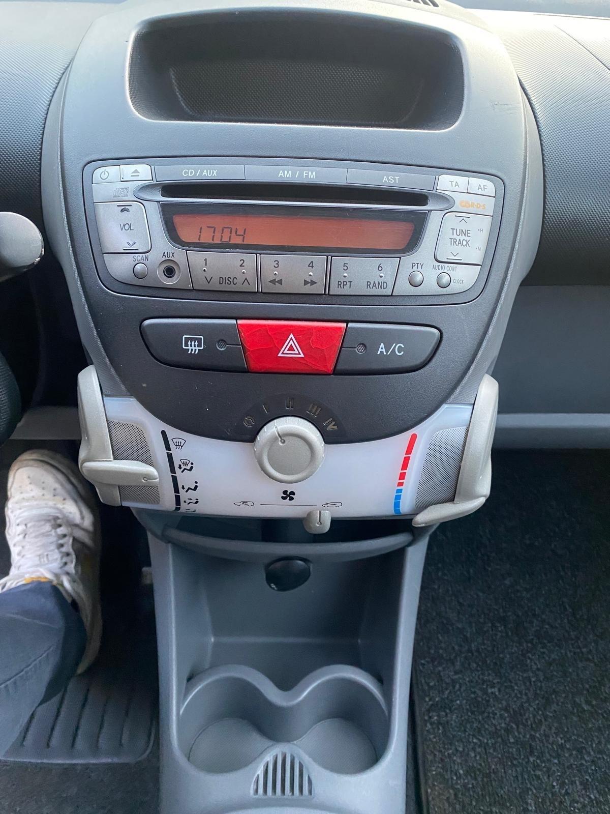 Peugeot 107 1.0 68CV 3p. Sweet Years