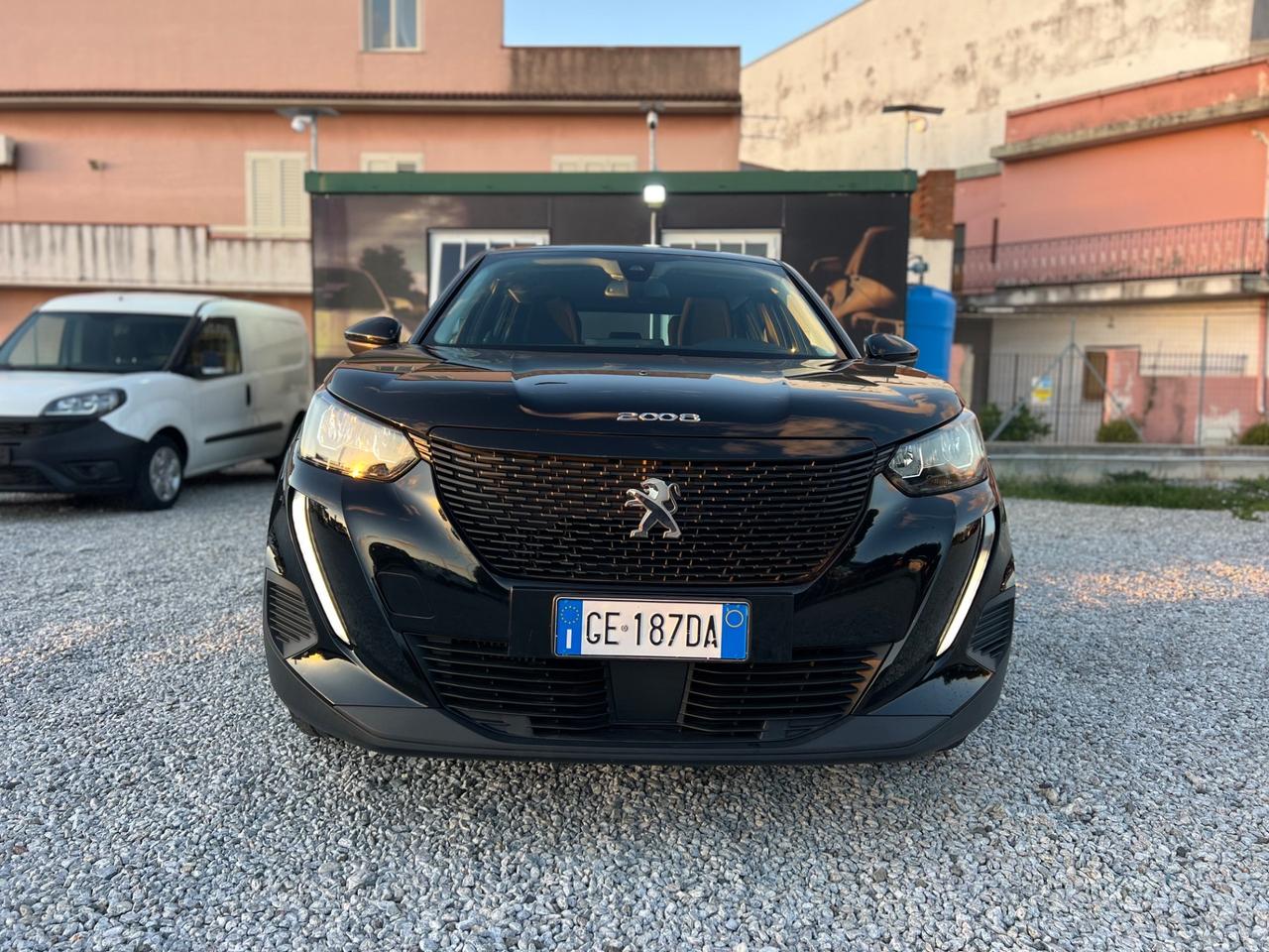 Peugeot 2008 PureTech 100 S&S Active Pack