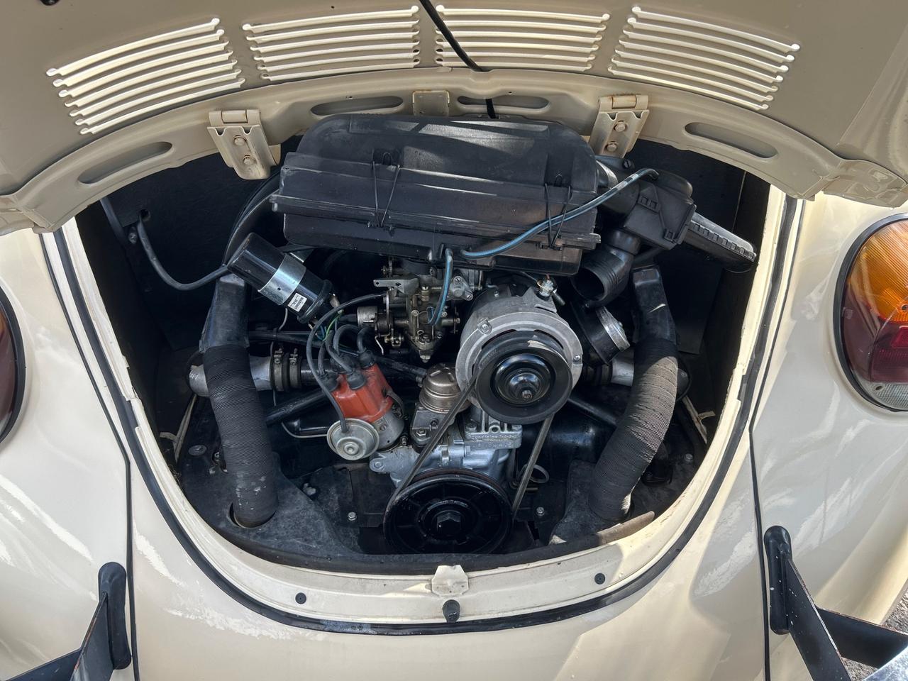 Volkswagen Maggiolino cabrio anni 70