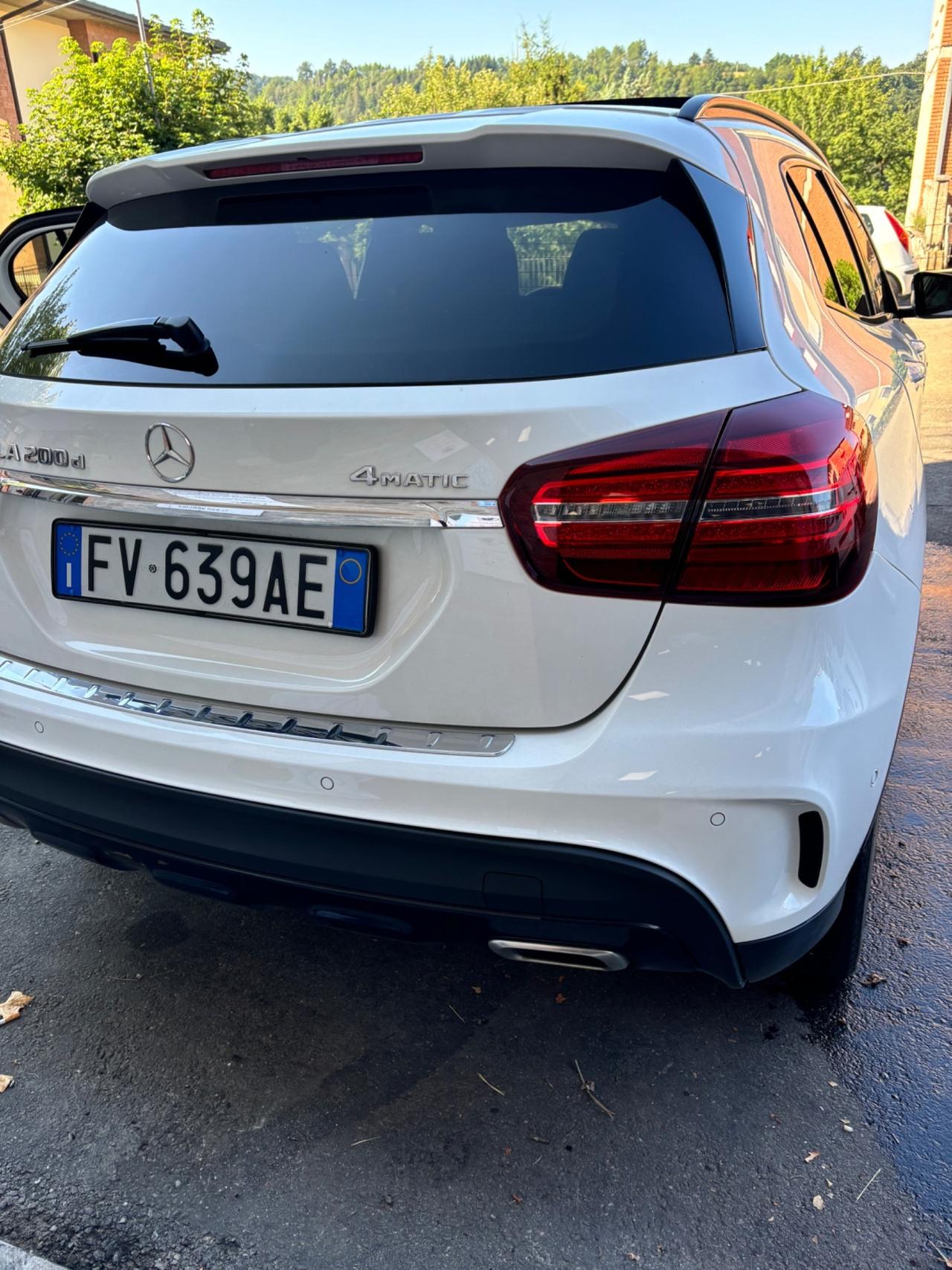 Mercedes-benz GLA 200 d Automatic 4Matic Premium
