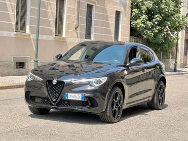 Alfa Romeo Stelvio 2.9 Bi-Turbo V6 510 CV AT8 Quadrifoglio