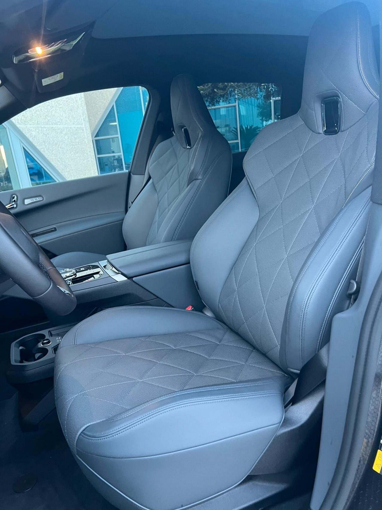 Bmw IX xDrive 45 Msport Pro possibilità noleggio no scoring