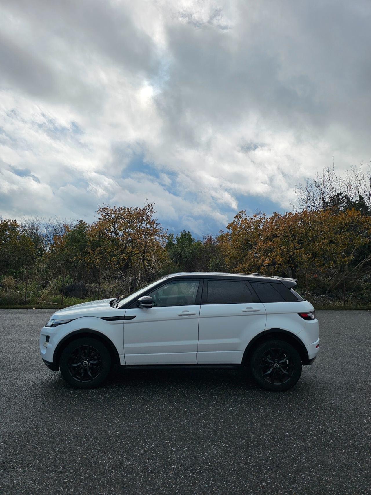 Land Rover Range Evoque 2.2 Sd4 5p. Dynamic