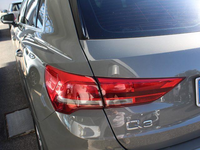AUDI Q3 35 TDI quattro S tronic S line edition