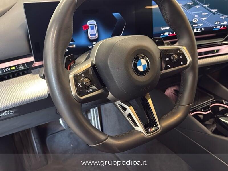 BMW Serie 5 G61 Touring 520d Touring 48V xdrive MSport Pro auto
