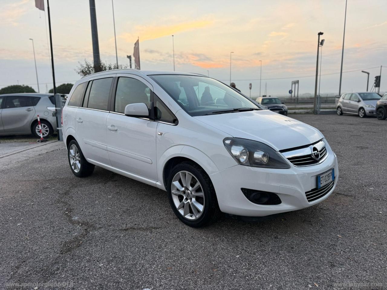 OPEL Zafira Tourer 1.6 16VT EcoM 150 CV TURBO ONE